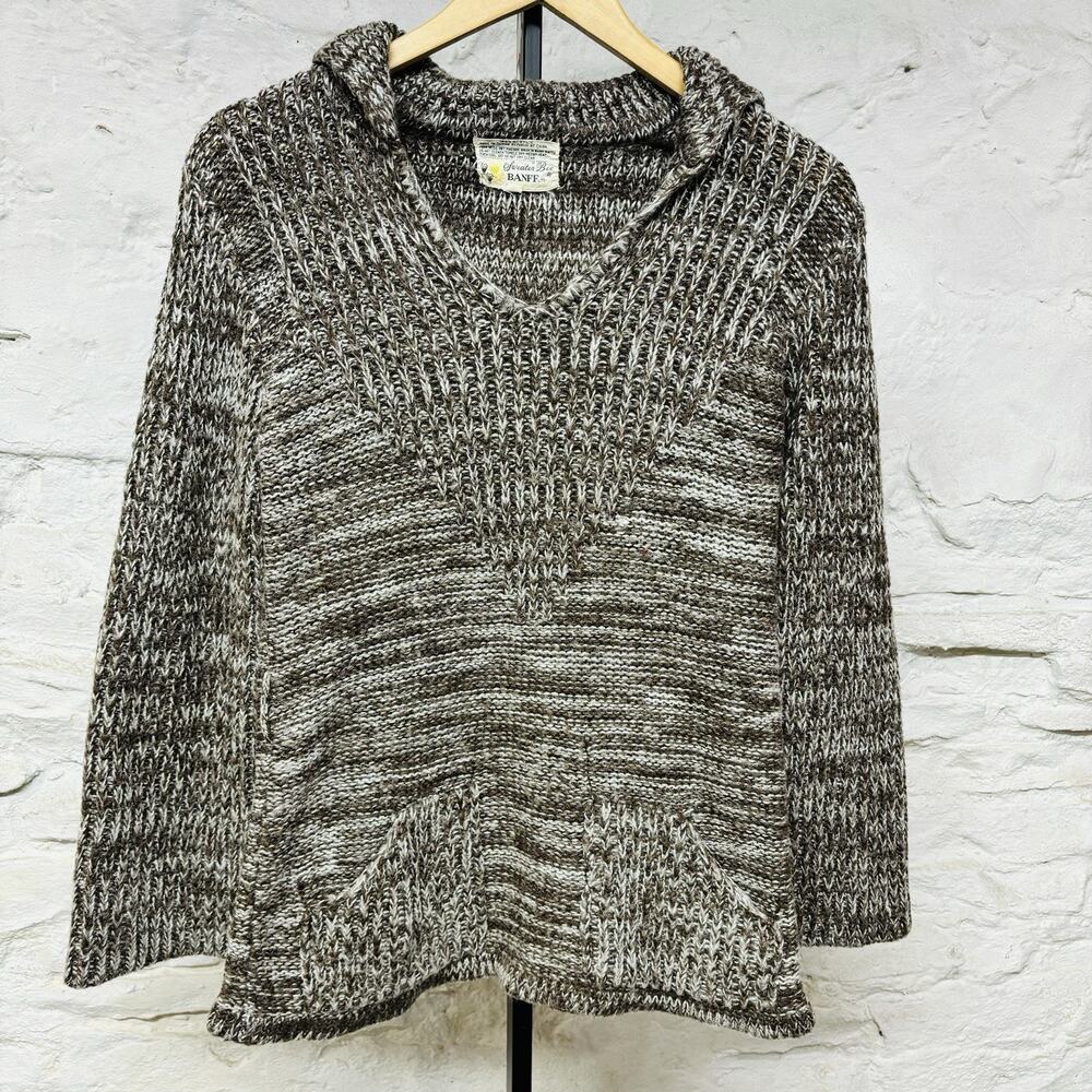 Sweater Bee Banff Womens Pullover Sweater Hippie Boho Grannycore Vintage 60s 70s